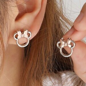 Disney Minnie Mouse Earrings